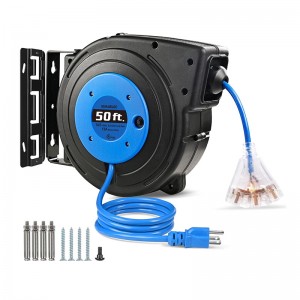 Carril de cable de extensión Suraielec 50 pies, cable de extensión retráctil de calibre 14, cable de alimentación de servicio pesado SJTOW de 14 AWG/3C, interruptor de circuito de 13 amperios, grifo triple iluminado, techo o montaje de pared, UL enumerado